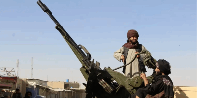 “শেষ মুহূর্তের প্রচেষ্টা” ব্যর্থ, তীব্র অবিশ্বাসের জেরে পাকিস্তান-আফগানিস্তান আলোচনা ভেস্তে যাওয়ায় বৃহত্তর সংঘাতের শঙ্কা