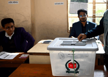 প্রবাসীদের ভোটাধিকার: বদলে যেতে পারে বাংলাদেশের রাজনীতির মানচিত্র