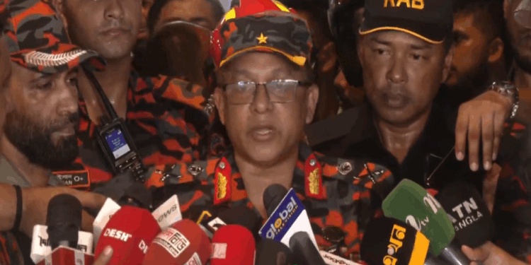 শাহজালাল বিমানবন্দরের আগুন নিয়ন্ত্রণে: ফায়ার সার্ভিস ডিজি