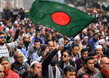 বাংলাদেশে নির্বাচন নাকি গণভোট? রাজনৈতিক অচলাবস্থার নতুন সংকেত