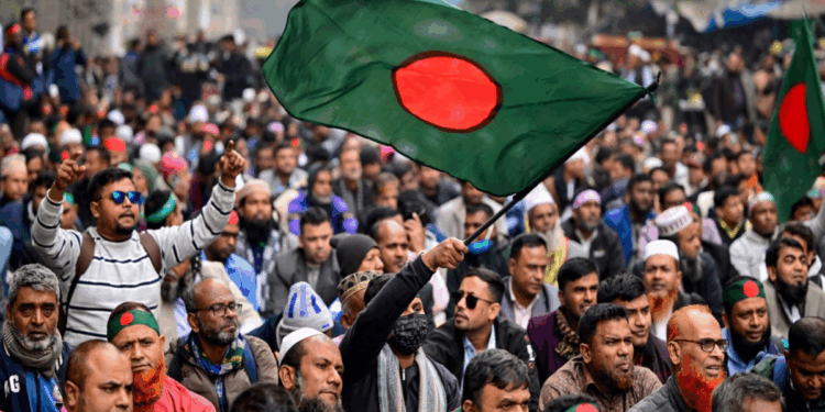 বাংলাদেশে নির্বাচন নাকি গণভোট? রাজনৈতিক অচলাবস্থার নতুন সংকেত