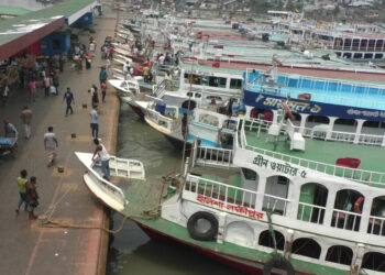 Launch operations halted in Bhola on 11routes due to rough weather