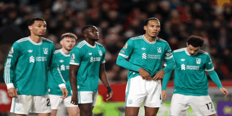 লিভারপুলের হাহাকার: ব্রেন্টফোর্ডের মাঠে সালাহর জাদু মিলিয়ে গেল ব্যর্থতার ছায়ায়