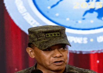 Philippines pledges to stop China from militarizing the Scarborough Shoal