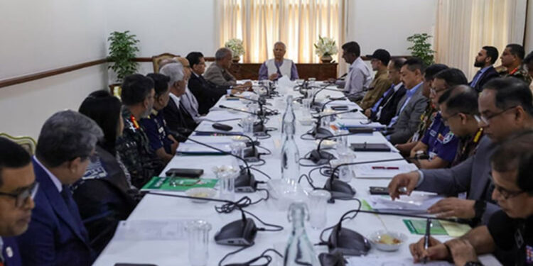 নির্বাচনের প্রস্তুতি নিয়ে প্রধান উপদেষ্টার সভাপতিত্বে উচ্চপর্যায়ের বৈঠক