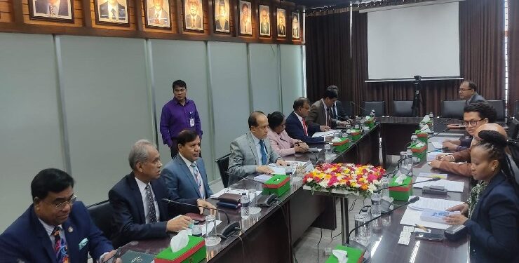 নির্বাচন কমিশনের (ইসি) সঙ্গে কমনওয়েলথ প্রাক-নির্বাচন পর্যবেক্ষক দলের বৈঠক