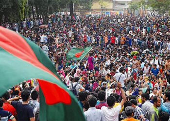 জুলাই গণ-আন্দোলন ও সশস্ত্র বাহিনীর নির্ধারণী ভূমিকা