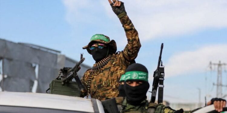 গাজা যুদ্ধবিরতি: ট্রাম্পের মধ্যস্থতায় শান্তির সম্ভাবনা নাকি নতুন ভূ-রাজনৈতিক খেলায় সূচনা?