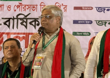 ‘নির্বাচিত সরকার ছাড়া এক ডলারও বিনিয়োগ আসবে না’: বরুড়ায় বরকত উল্লাহ বুলু