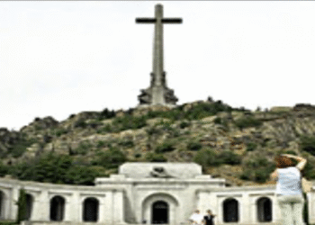 ফ্রাঙ্কো’র উত্তরাধিকার: ইতিহাসের ক্ষত, ভুলে যাওয়ার প্রবণতা ও নতুন রাজনীতির ছায়া