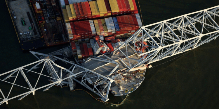 একটি ত্রুটিপূর্ণ তারেই ভেঙে পড়ে বাল্টিমোরের ঐতিহাসিক সেতু: তদন্ত প্রতিবেদনে উন্মোচন