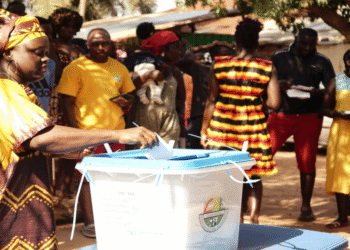 গিনি-বিসাউয়ের প্রেসিডেন্ট নির্বাচনে এমবালো ও দিয়াস—দু’জনই জয় দাবি করলেন