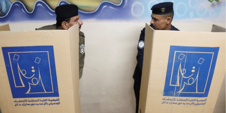 ইরাকে সংসদ নির্বাচন: নতুন ভোরের প্রত্যাশায় ভোটযাত্রা