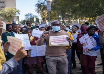 মরুভূমির পথে নির্বাসন: আফ্রিকান অভিবাসীদের বিরুদ্ধে মৌরিতানিয়ার নির্মম অভিযানে ভয়, ক্ষুধা আর অমানবিকতা