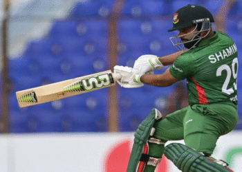 বাংলাদেশ–আয়ারল্যান্ড সিরিজে তৃতীয় টি–টোয়েন্টির দলে ফিরলেন শামীম হোসেন