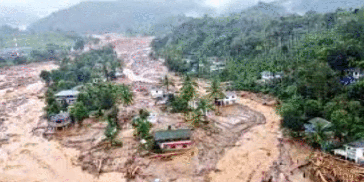 শ্রীলঙ্কায় ভয়াবহ বন্যায় মৃতের সংখ্যা প্রায় ২০০, কাদামাটির নিচে চাপা পড়েছে পুরো মহল্লা