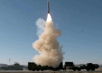 ইউক্রেনকে দীর্ঘপাল্লার টমাহক ক্ষেপণাস্ত্র দেওয়ার অনুমোদন পেন্টাগনের