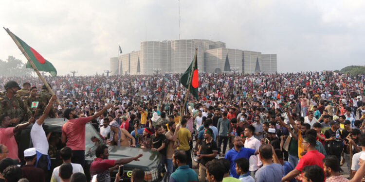 ৬ জুলাই যোদ্ধাকে চিকিৎসার জন্য থাইল্যান্ড পাঠাচ্ছে সরকার