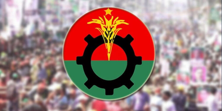 জরুরি বৈঠকে উত্তেজনা: দুপুর আড়াইটায় সংবাদ সম্মেলন ডাকল বিএনপি