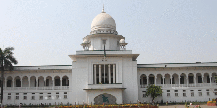 জুলাই আন্দোলনের বিরোধিতাকারী শিক্ষা ক্যাডারের কর্মকর্তাদের বিষয়ে হাইকোর্টের রুল