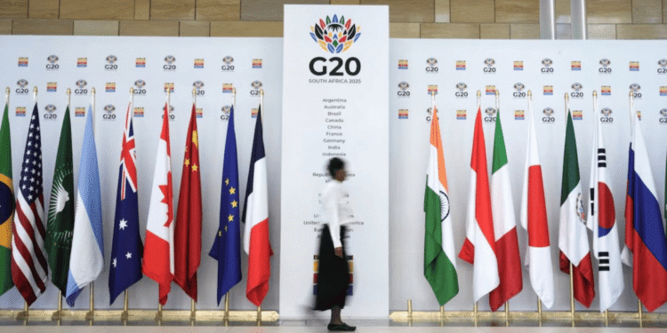 দক্ষিণ আফ্রিকায় অনুষ্ঠিতব্য জি২০ সম্মেলনে অংশ নেবে না যুক্তরাষ্ট্র