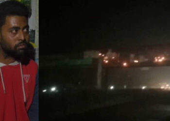নারায়ণগঞ্জে ফুটওভার ব্রিজে আগুন: হাতেনাতে যুবক আটক, তদন্ত করছে পুলিশ