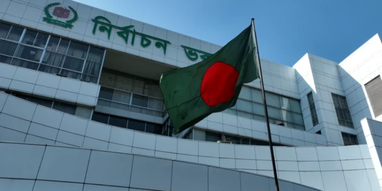 গণভোট ও নির্বাচনের চ্যালেঞ্জ: ঐতিহাসিক পটভূমি ও রাজনৈতিক প্রতিক্রিয়া