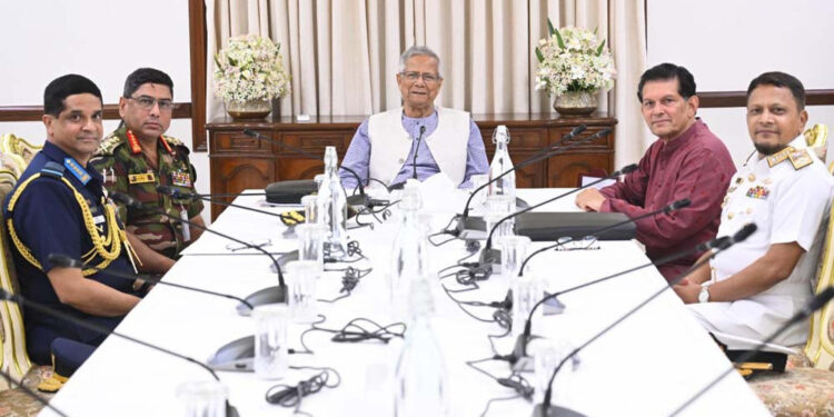 নির্বাচনে নিরাপত্তা নিশ্চিতে তিন বাহিনীর প্রধানকে প্রস্তুতি নেওয়ার নির্দেশ