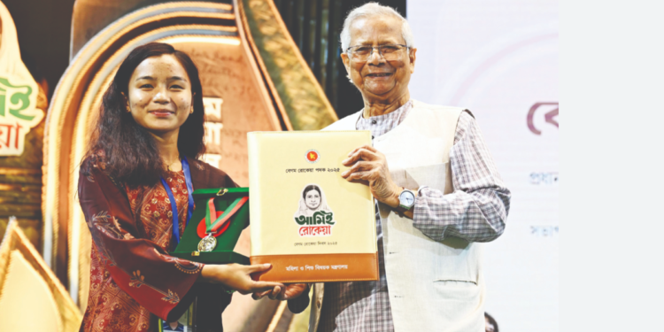 নারীদের অগ্রণী ভূমিকা নিশ্চিত করে নতুন বাংলাদেশ গড়ার আহ্বান প্রধান উপদেষ্টার