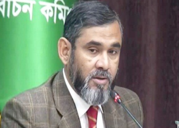 সন্ত্রাসীদের নিয়ন্ত্রণে রাখুন, নইলে তারা আপনাদের নিয়ন্ত্রণে নেবে: ডিসি-এসপিদের ইসি সানাউল্লাহ