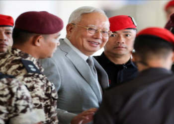 মালয়েশিয়ার প্রাক্তন প্রধানমন্ত্রী নাজিব রাজার বিরুদ্ধে অর্থপাচার ও ক্ষমতার অপব্যবহারের দোষী সাব্যস্ত