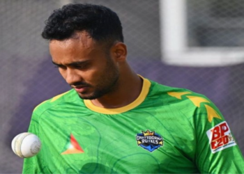 অনুশীলনে মাথায় আঘাত পেয়ে হাসপাতালে শরীফুল ইসলাম