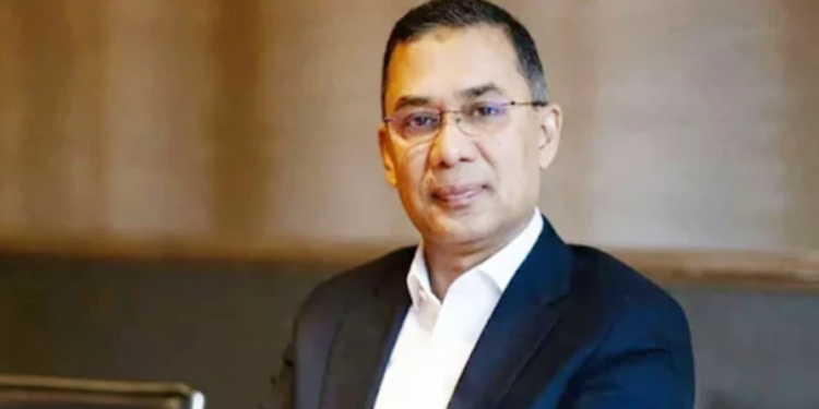 তারেক রহমান না ফেরায় বিএনপির সমর্থকদের মিশ্র প্রতিক্রিয়া: অনেকেই দ্রুত আগমন চান