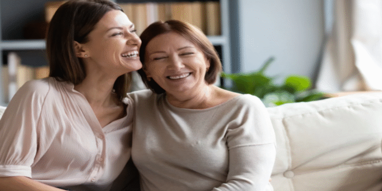 প্রাপ্তবয়স্ক সন্তানকে ট্র্যাক করা—নিরাপত্তা নাকি অতিরিক্ত কর্তৃত্ব?