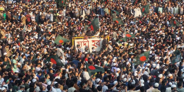 হাদি হত্যার বিচারের দাবিতে জনসমুদ্র শাহবাগ মোড়