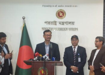 ভারতের সঙ্গে অন্তর্বর্তী সরকারের সম্পর্কে টানাপড়েন স্বীকার করলেন পররাষ্ট্র উপদেষ্টা