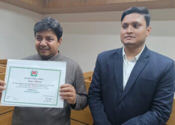 ইসির নিবন্ধন সনদ পেলো আমজনতার দল