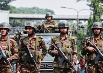 জনমত জরিপ: সেনাবাহিনীর ভূমিকা নিয়ে দেশের বড় অংশের মানুষের সন্তুষ্টি