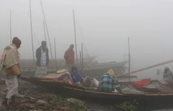 তীব্র শীতে কাঁপছে দেশ: নিকলীতে দেশের সর্বনিম্ন তাপমাত্রা, কুয়াশায় বিপর্যস্ত জনজীবন