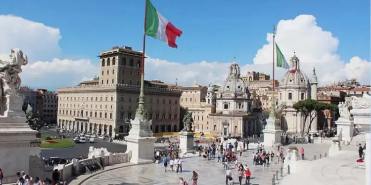 ইতালিতে পাঁচ লাখ কর্মী নেবে ২০২৬–২০২৮ ফ্লো ডিক্রিতে: জানুন আবেদন প্রক্রিয়া