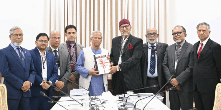 বিডিআর হত্যাকাণ্ডে পরিকল্পিত যোগসাজশ—মূল সমন্বয়ক তাপস, দলগতভাবে জড়িত আওয়ামী লীগ: তদন্ত কমিশন