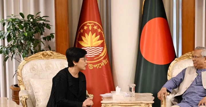 প্রধান উপদেষ্টার সঙ্গে নতুন থাই রাষ্ট্রদূতের সৌজন্য সাক্ষাৎ