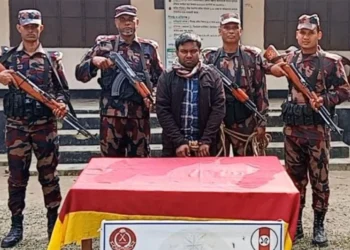 লালমনিরহাট সীমান্তে অনুপ্রবেশকালে ভারতীয় নাগরিক আটক