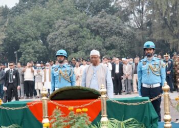 বীর মুক্তিযোদ্ধা এয়ার ভাইস মার্শাল এ কে খন্দকারের ফিউনারেল প্যারেড অনুষ্ঠিত