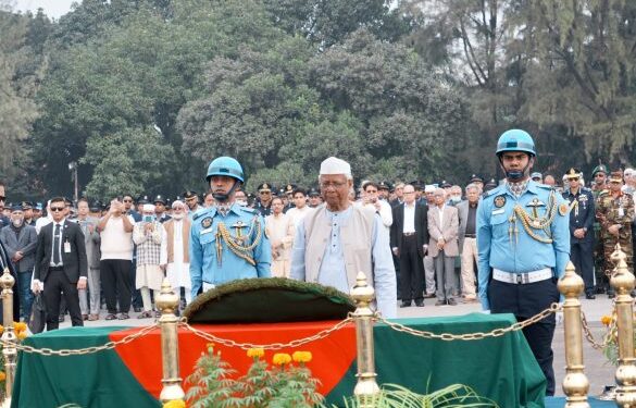 বীর মুক্তিযোদ্ধা এয়ার ভাইস মার্শাল এ কে খন্দকারের ফিউনারেল প্যারেড অনুষ্ঠিত