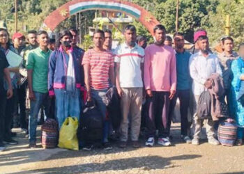 ভারতে সাজা ভোগ শেষে তামাবিল সীমান্ত দিয়ে দেশে ফিরলেন ১৭ বাংলাদেশি