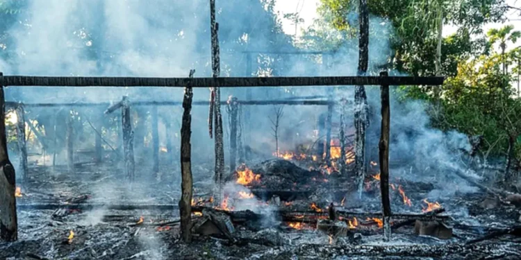 রাখাইনে হাসপাতালে জান্তার বিমান হামলা, নিহত অন্তত ৩১ জন