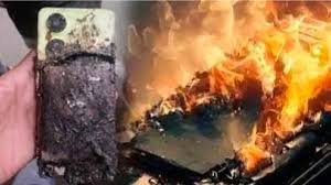 নারায়ণগঞ্জে মোবাইল চার্জার বিস্ফোরণে আগুন, শিশুসহ দগ্ধ একই পরিবারের ৪ জন