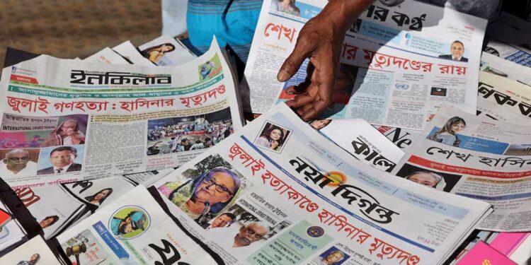 রাজনীতিতে জমিন পেতে লড়াইয়ে এনসিপি, হাসিনাবিরোধী আন্দোলনের তরুণ নেতারা চাপে