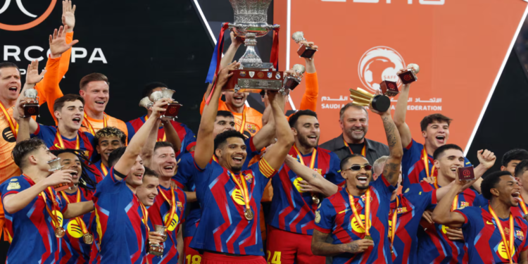 এল ক্লাসিকোতে রিয়ালকে হারিয়ে স্প্যানিশ সুপার কাপ ধরে রাখল বার্সেলোনা